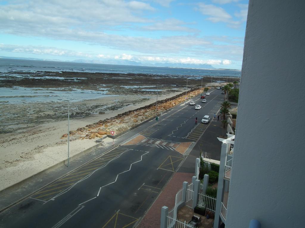 Groenewald Seaview Units Apartment Strand Exterior foto